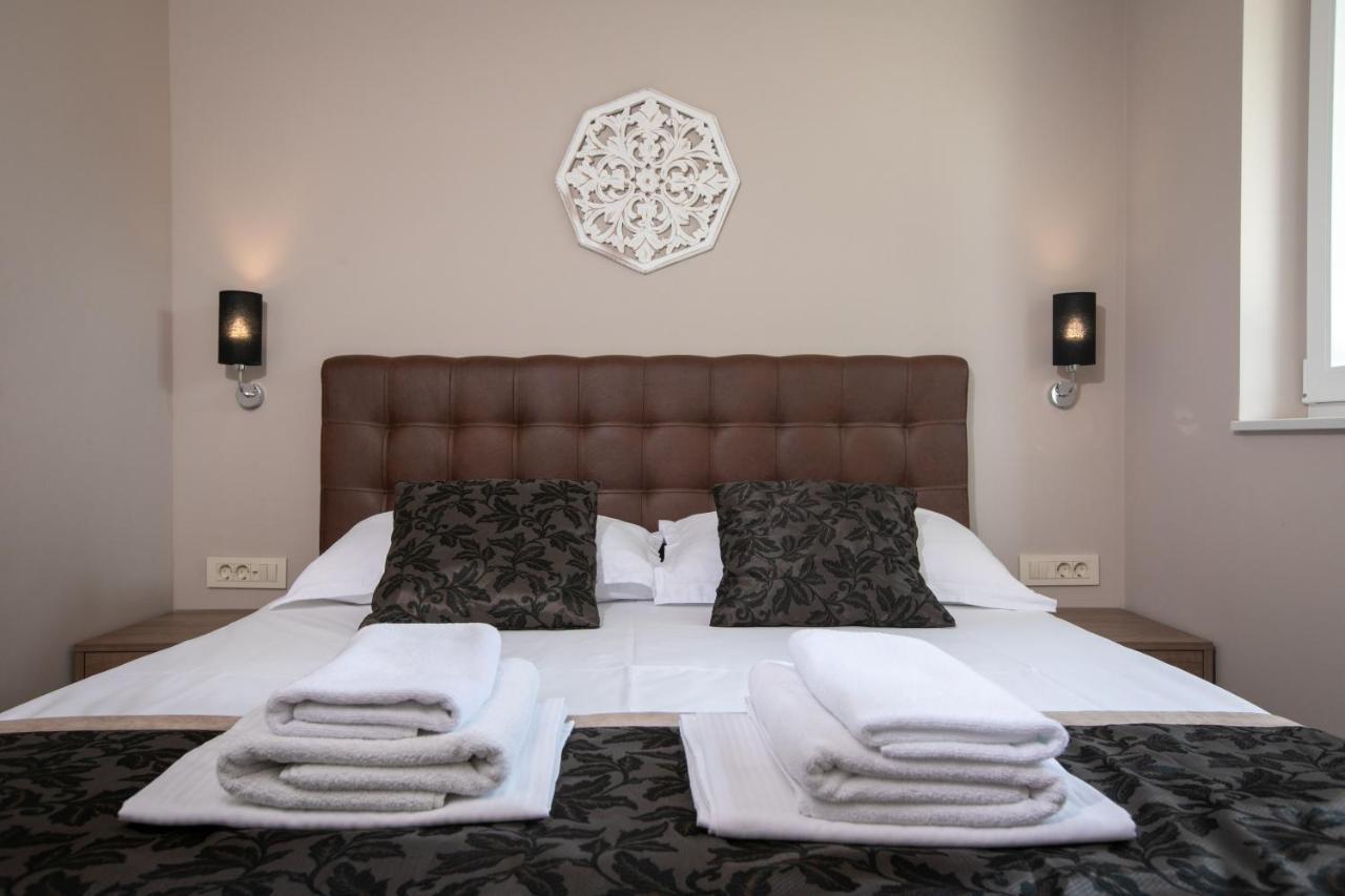 Apartman Bella Makarska Bagian luar foto